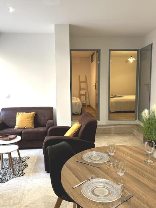 Appartement Centre Ville - Parking Prive - Wifi Nîmes Exterior foto